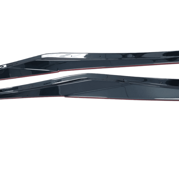 c8 ctgt sideskirt carbon flash metallic with in pin stripe edge red